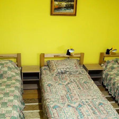 Lord House Hostel *